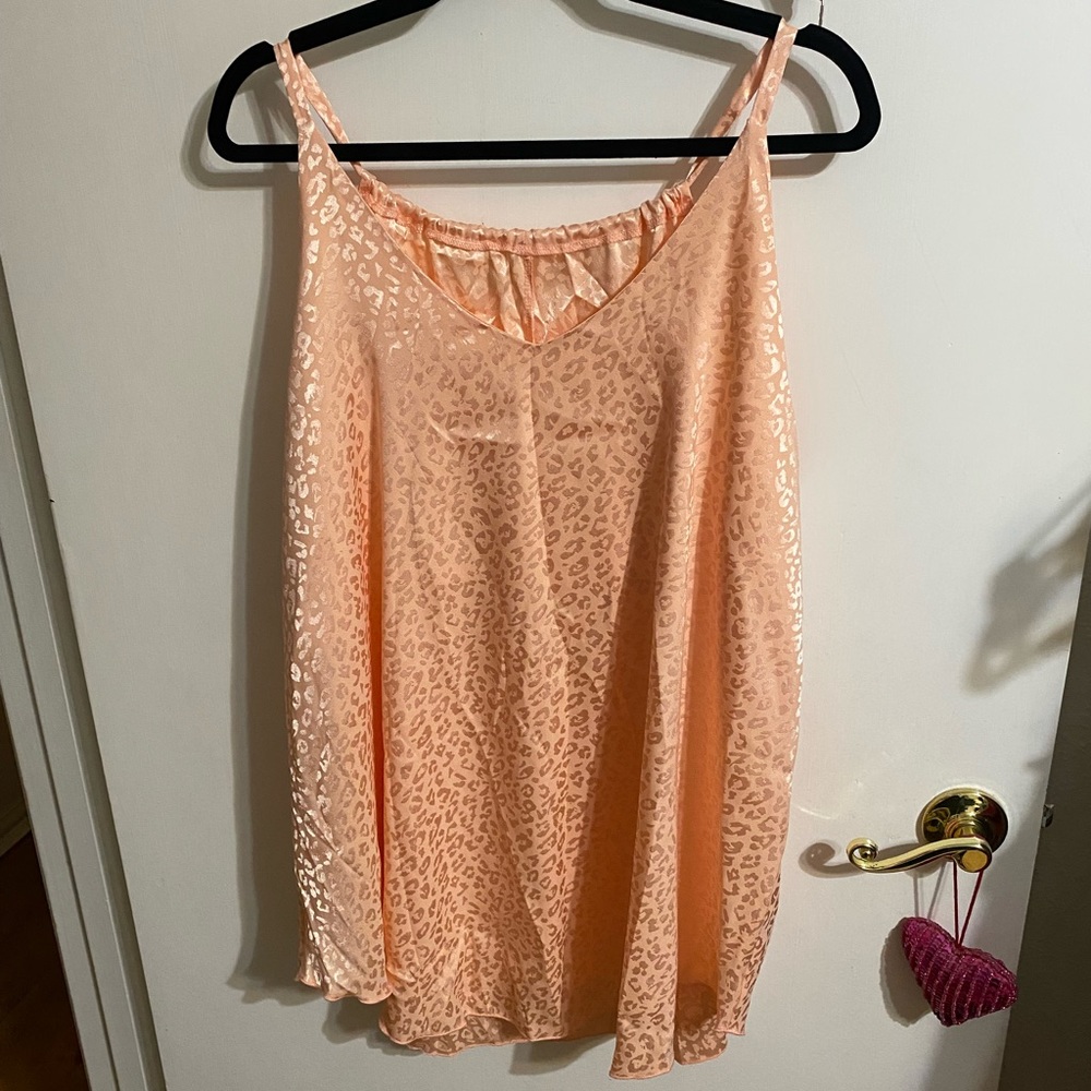 3X Light orange leopard print tank top - Picture 2 of 8